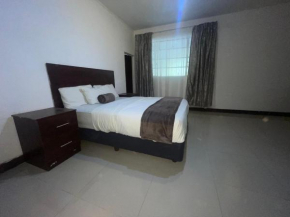 Khaya Mnandi Leisure Suites